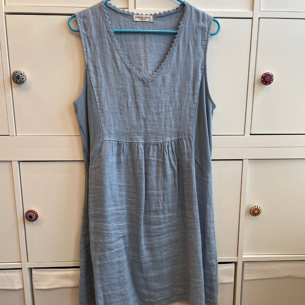 Baby blue linen sleeveless dress